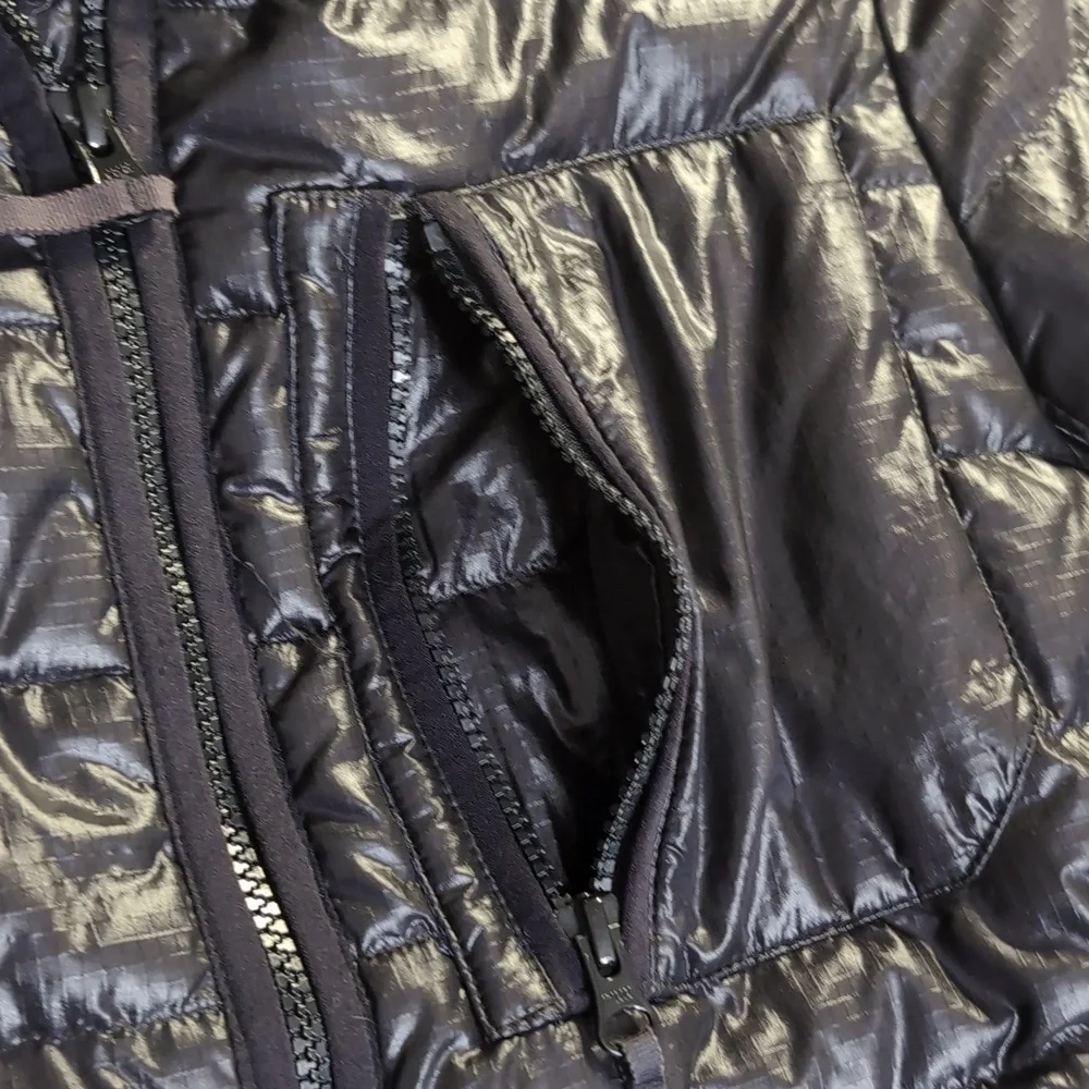 J. Crew Down Quilted Puffer Jacket Size Medium in Black
